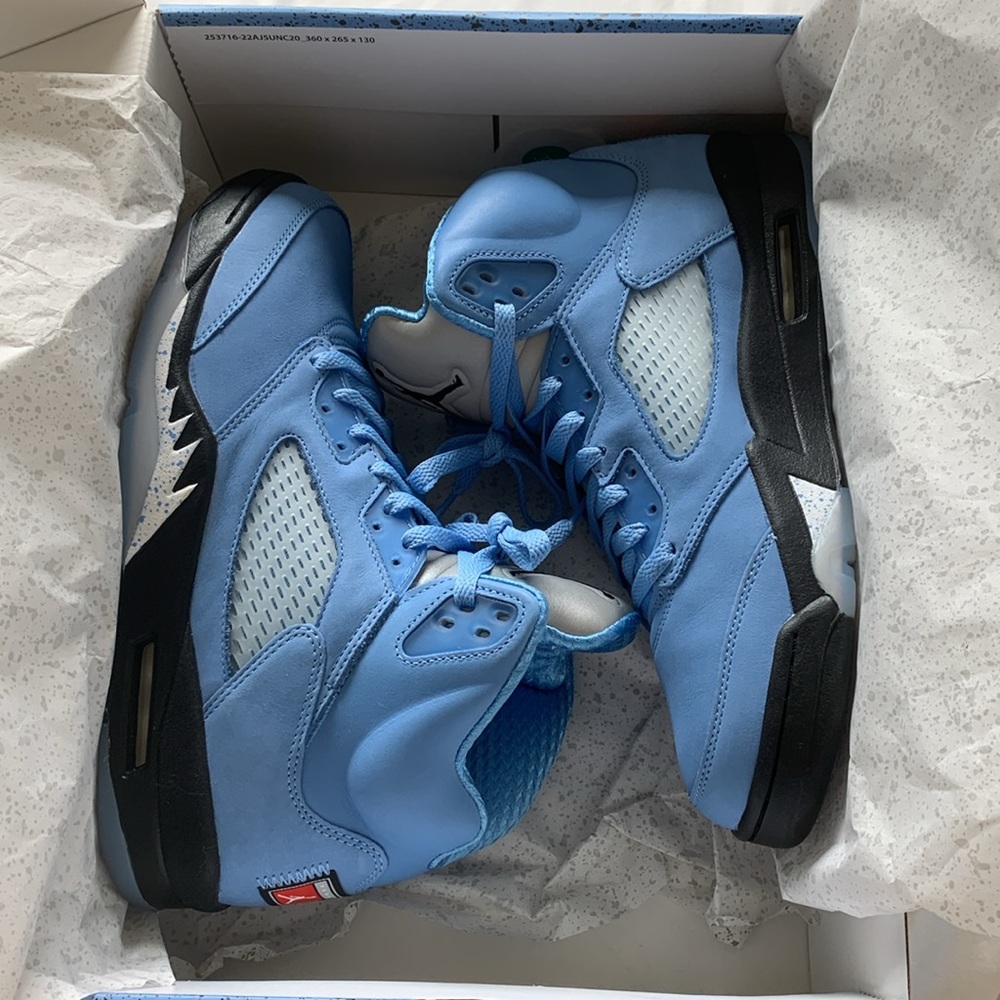 Nike Air Jordan 5 UNC University Blue Black